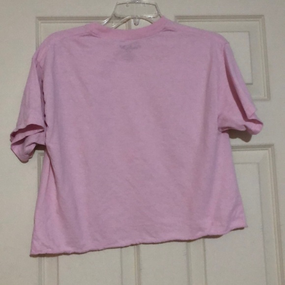 graphic tee pink crop top t-shirt - Picture 2 of 4